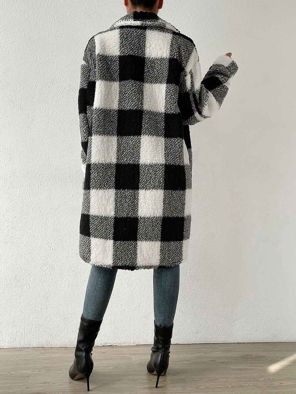 Women's Plaid Print Button Front Pocket Fuzzy Coat